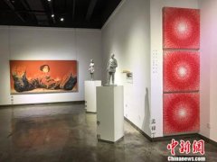 ＂美院力量--視覺藝術展＂在藝泰空間開幕